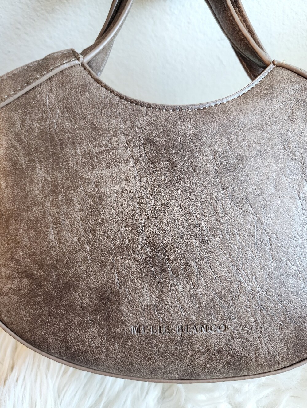 MELIE BIANCO KAYLEE RECYCLED VEGAN LEATHER NWOT SHOULDER OR CROSSBODY - Picture 9 of 16
